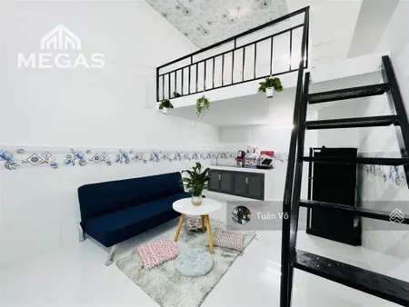 Cho thuê phòng trọ giá rẻ gác cao 2m rộng ngay hương lộ 2