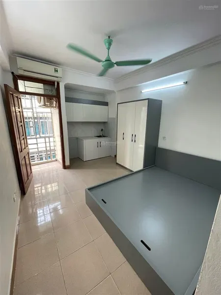 Cho thuê căn hộ tập thể 2pn + 1wc tại c9 lương định của, giá siêu hời 4 triệu, 40m2