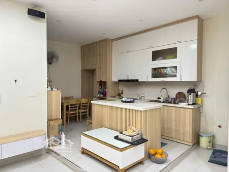 Cho Thuê Nhà 2,5 Tầng. 50m2. 14tr. Ngõ Tứ Liên, Tây Hồ