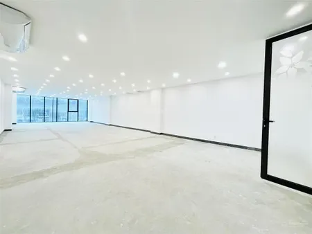 Chính chủ cho thuê sàn mặt phố yên lãng đống đa 155m giá chỉ 29triệu đẹp keng