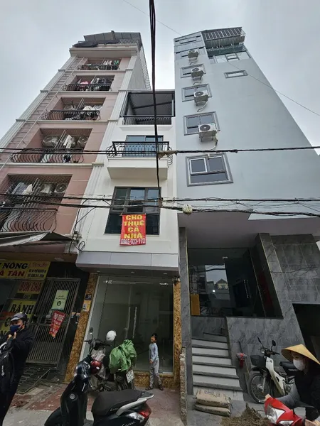 Cho Thuê Nhà Mặt Phố 50 Nguyên Xá, 12,8 Triệu, 39m2, 3pn + 4wc, Giá Siêu Hời!