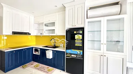 Chỉ 7.5tr/th - Thuê Căn Góc 2pn+ Full Nội Thất đẹp, Tầng Trung, View Thoáng Mát Cả Ngày, Sẵn ở Ngay