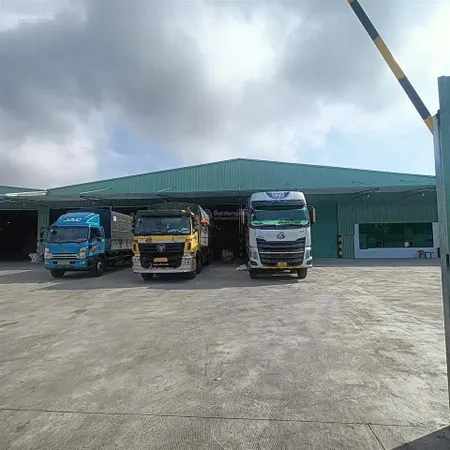 Cho thuê kho xưởng bãi 10.500m2 kho xây dựng 7.500m2 có pccc tự động, đường võ nguyên giáp, cần thơ
