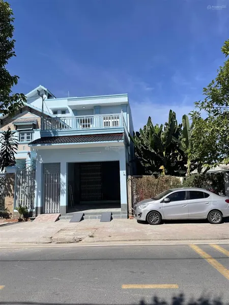 Cho thuê nhà riêng 38b phan lương trực, 8 triệu, 220m2 view đẹp giá cực chất