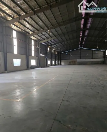 * Cho thuê kho xưởng*2100m2 KCN Tân Đức, Xã Đức Hoà Hạ, Huyện Đức Hoà, Long An