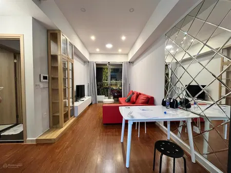 Bán căn 2pn.2wc tầng cao view sân bay sẵn hđ thuê sinh lờibotanica premier block c