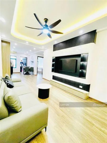 Chính chủ bán ct9 định công, 2 ngủ, giá tốt, nội thất đẹp. 0946 116 ***