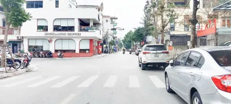 Nhà mới phú thượng, tây hồ 50m ra phố dt 34m x 5 tầng mt 4m giá 7.6 tỷ .