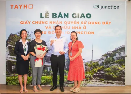 Bán bt căn góc 9x15 kế hồ bơi , cluphouse giá bán nhanh 10.5 tỷ
