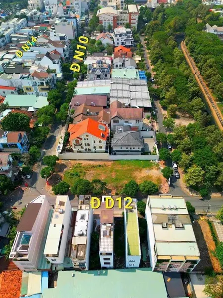 Bán nhà mặt đường d12, thống nhất, dt 72m2, giá 7,8 tỷ, 0906 694 ***