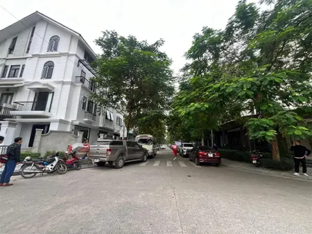 Liền kề geleximco d 144m2 vỉa hè 2 bên ô tô tránh nhà thô thiết kế ở, kinh doanh, văn phòng