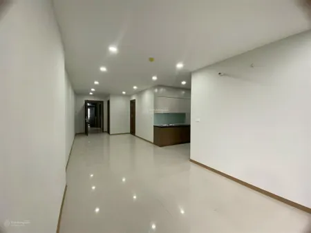 Chính chủ bán căn 2 ngủ, 70,7 tòa dv01, rose town, 79 ngọc hồi, hoàng mai