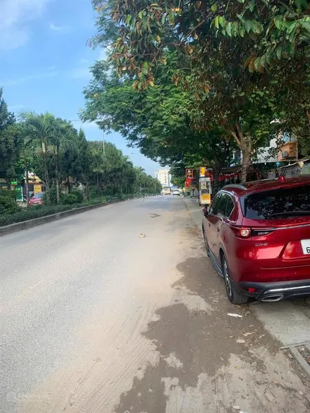 Mặt phố đường đôi trịnh văn bô kéo dài cách mỹ đình 2km hạ tầng xung quanh phát triển nhanh