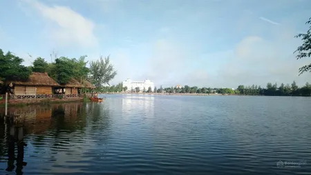 Chính chủ bán mảnh đất tại mặt hồ nam khu địa ốc, bạc liêu