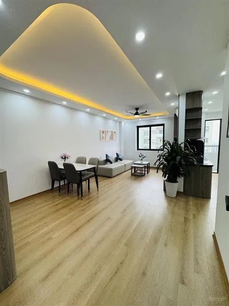 Bán căn hộ chung cư vp5 linh đàm view ban công hướng đông mát mẻ, sổ đỏ 61,5m2