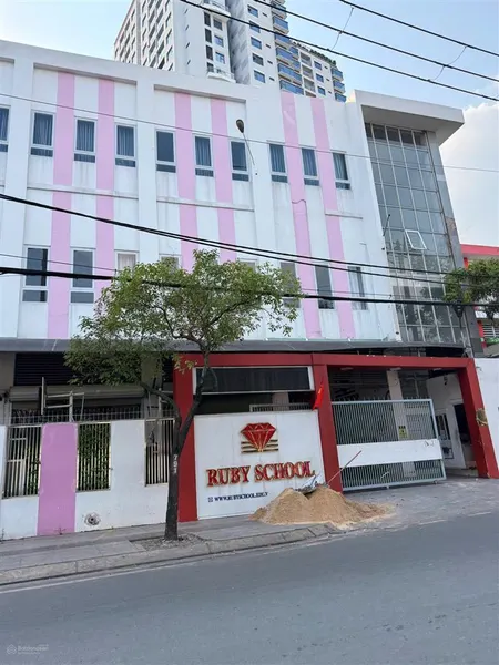 Bán nhà hxh ngay âu cơ, giáp bàu cát ở ngay chỉ 8.5 tỷ thương lượng
