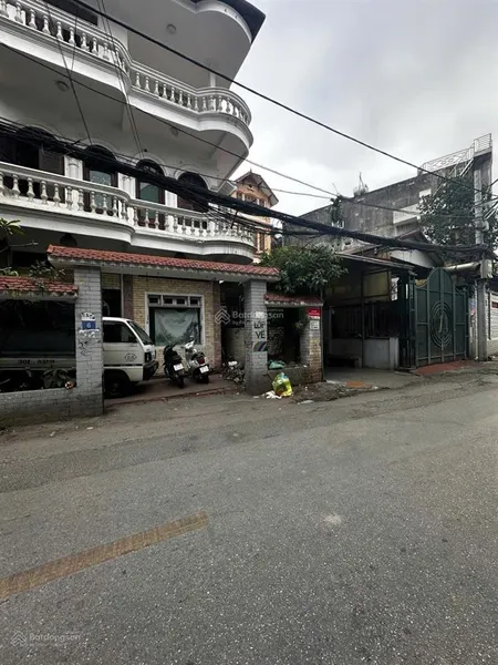 Bán nhà mặt ngõ 81 lâm du, bồ đề nhà lô góc kinh doanh