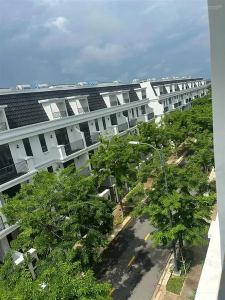 Chính chủ cần bán nhà phố dự án la vida residence mt 3/2 tp vũng tàu sổ hồng liền kề kdl sun group
