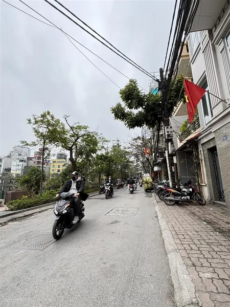 Bán nhà trung tâm ba đình ngọc hà gần lăng bác ở sướng, giữ tiền đỉnh 45m 5 tầng 9.5 tỷ