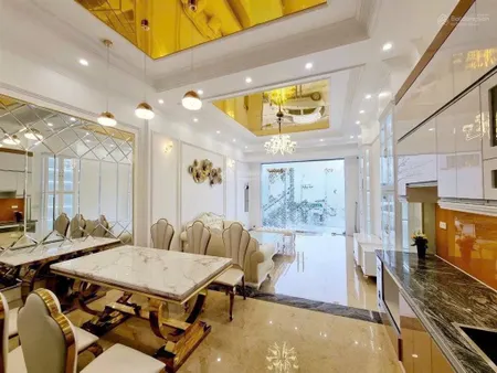 Nhà 4.5 tầng thang máy tđc đồng giáp 60m2 đường 12m