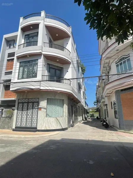 Nhà 3 tầng căn góc phan vinh gần chợ bình tân kinh doanh tốt