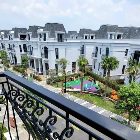 Bán nhà phố amelie villas phú mỹ hưng mặt tiền đường huỳnh tấn phát phú xuân nhà bè giá tốt