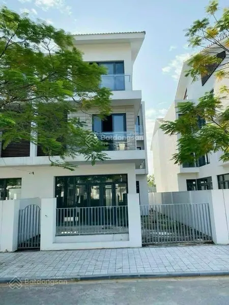 Chính chủ cần bán gấp căn b01.06 biệt thự dương nội. dt 189m2. hướng tây bắc. đường rộng 17.5m