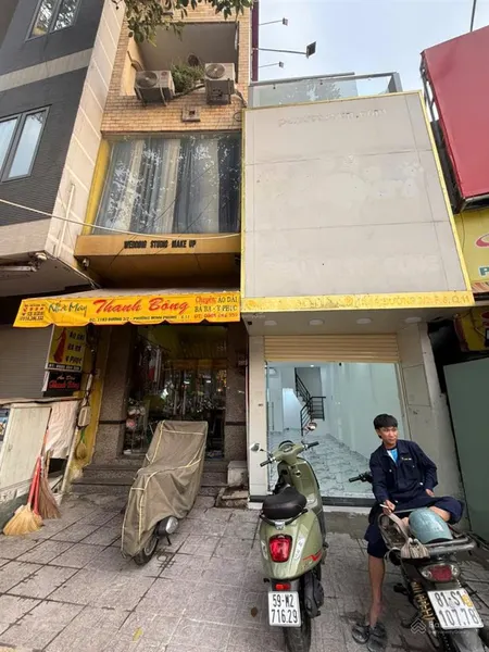Bán gấp nhà mặt tiền ngã 4 sầm uất nhất q11 nhà mới giá rẻ