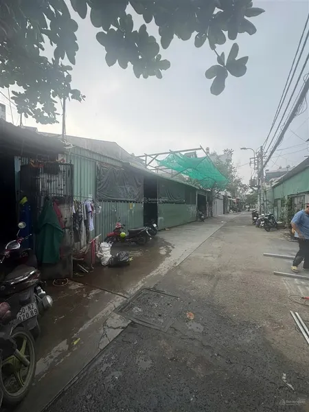 4lô đất mt đs1 gò xoài. đường 8m. xây đc khu cao tầng