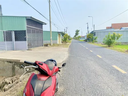 Đất mt đường cai tài dt835 300m² thổ cư, điện 3pha xe con giá 2,3 tỷ mỹ bình, tân trụ, long an