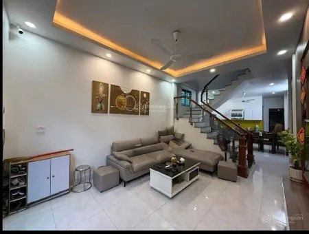Bán nhà an thượng 40 m2 nhà 4 tầng giá 3,95 ty