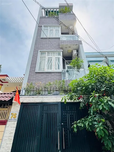 Bán nhà phố 4tầng 5pn 6wc mặt tiền đường phó đức chính p1 bình thạnh, xe hơi 7 chỗ ra vào thoải mái
