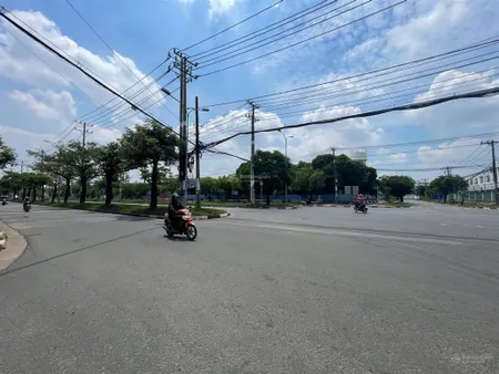 Bán 20.000m2 đất trong khu công nghiệp hoà phú