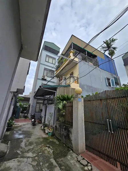 Cho thuê nhà riêng tại ngõ 10, đường thanh lãm, phú lương hà đông ( gần xe yên nghĩa, đh đại nam)