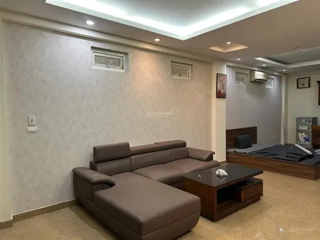 Chính chủ cho thuê mbkd ngay lotte tây hồ chỉ 8 triệu. 0946 638 ***