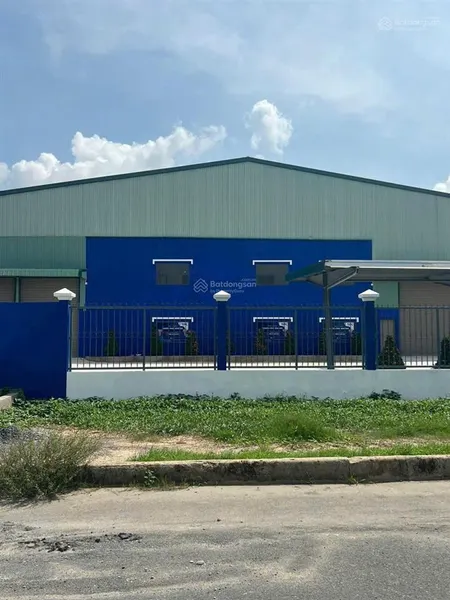 Cho thuê 3000m2 kho xưởng trong khu công nghiệp phước đông