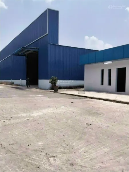 Cho thuê 5000m2 kho xưởng vĩnh long