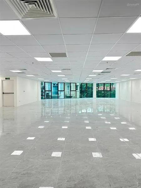 Cho thuê văn phòng tại chung cư ct3 nghĩa đô, giá chỉ từ 305 nghìn/m2/th