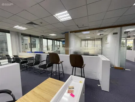 Cho thuê văn phòng phố đội cấn, ba đình, hà nội 50m2, 70m2, 100m2, 150m2,1000m2 150 nghìn/m2/th