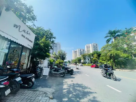 Cần cho thuê văn phòng trong căn biệt thự khu mỹ thái 2 đường 17, trục chính vào khu nam