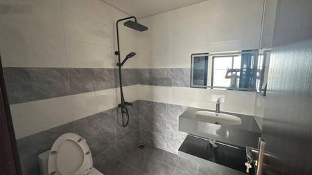 Cho thuê chung cư Athena khu đô thị Pháp Vân, DT 92m, 3PN, 2WC, đồ cơ bản, vào ở luôn, 11 triệu