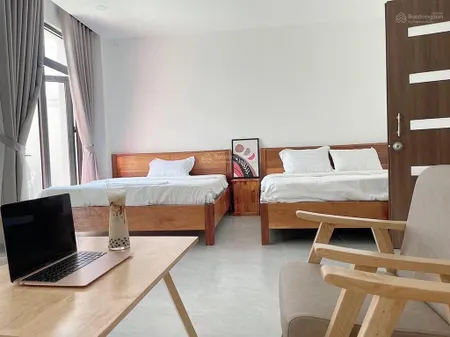 Nhà mới cho thuê hai tầng ngay trung tâm 350m2