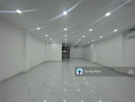 Cho thuê văn phòng từng tầng nhà Vạn Phúc, Thủ Đức chỉ từ 6 triệu/tháng