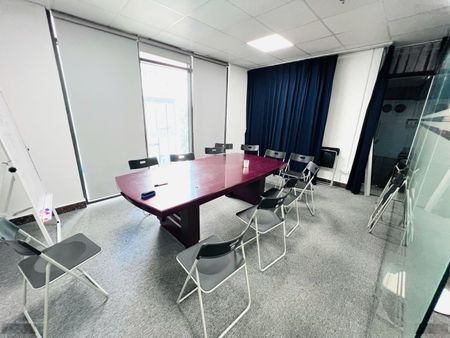 BQL cho thuê văn phòng tại tòa nhà Sanaky 22 Trần Thủ Độ, HM, DT 70, 90, 150m2, 400m2, giá 120k/m2