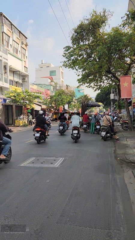 Cho thuê nhà MTKD 58 Bình Thới, Q11 kế bên quận 10