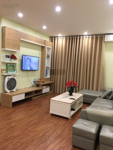 Cho thuê THE SUN MỄ TRÌ 76m2 - 2 ngủ, 1 đa năng, 2wc - đủ đồ - giá 18tr/th LH: 0989848332