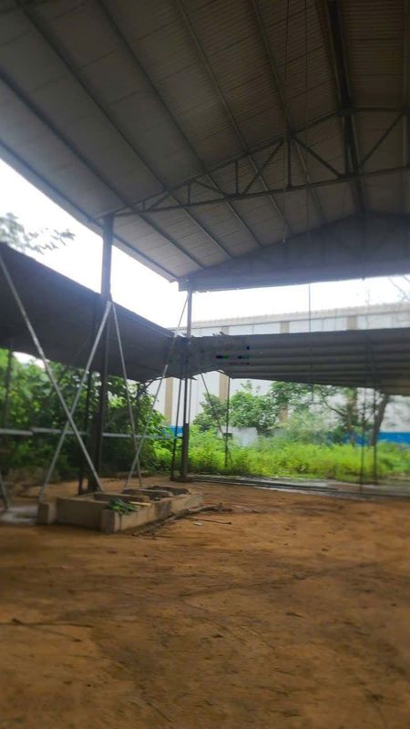 Cho thuê kho xưởng yên Bình Thạch thất gần Hòa lạc. 6000m có 3000m xưởng, giá rẻ 35k/m