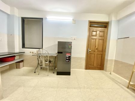 Cho thuê phòng studio full nội thất, có bảo vệ, thang máy, nhà xe rộng, ngay chợ Bà Chiểu
