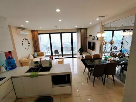 Cho thuê căn hộ 72m 2PN đầy đủ nội thất giá từ 22tr/tháng tại Vinhomes Skylake - LH 0969896354