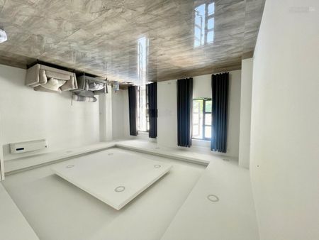 Cho thuê nguyên sàn văn phòng 120m2 giá chỉ từ 8tr